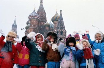 На 23 февраля туристы едут в Москву, Питер и Сочи