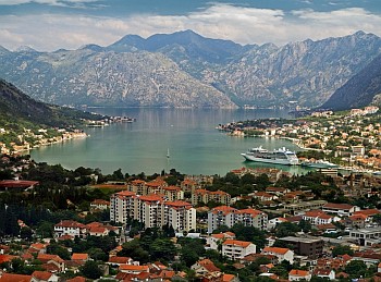 В Черногории планируют создать канатную дорогу для автомобилей до Цетине