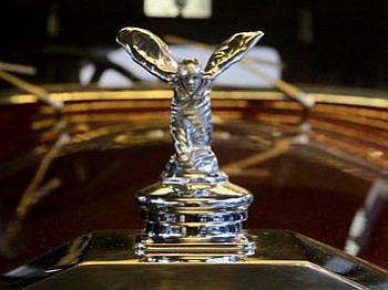 В Праге открыта выставка ретро-автомобилей Rolls-Royce и Bentley