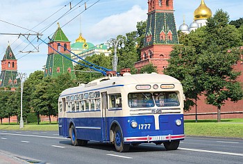 Московскому троллейбусу 82!