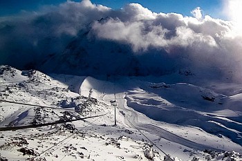 В Приэльбрусье открыта самая высокогорная канатная дорога