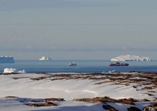 Гидрографическое судно «Маршал Геловани» продолжает дальний поход к Антарктиде