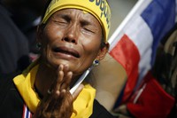 В Бангкоке снимают режим чрезвычайного положения