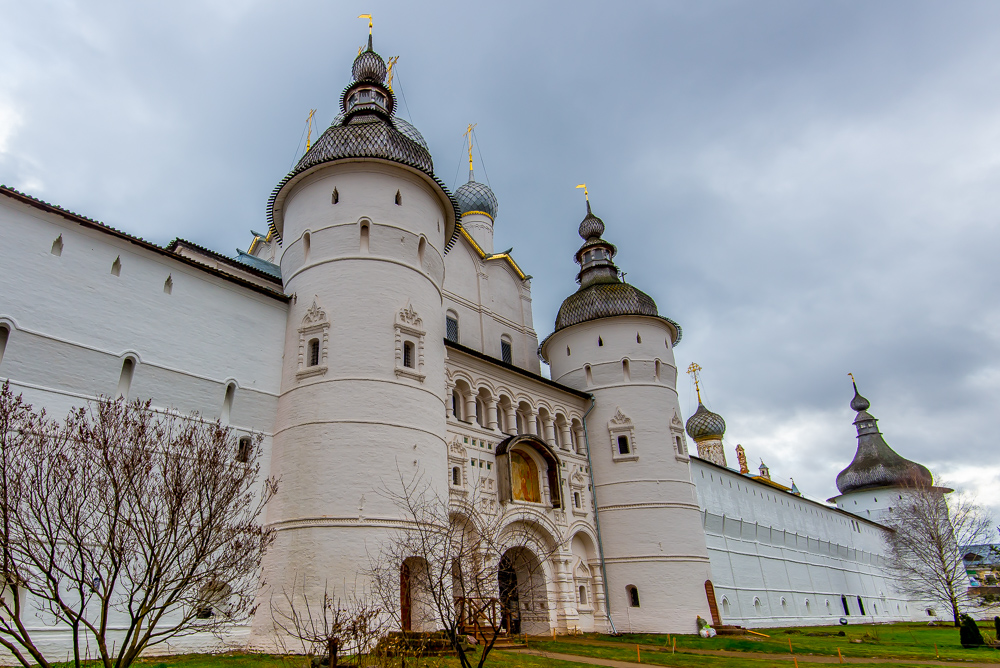 «Золотой тур» по старейшим городам России