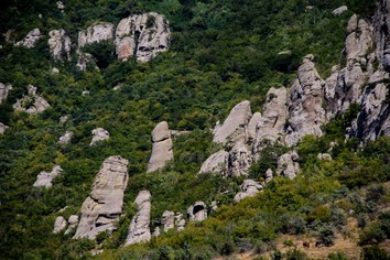 Топ-пять природных чудес Крыма, которые вы обязательно должны увидеть вживую.
