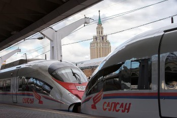 Дополнительные рейсы поездов "Сапсан" в праздничные дни февраля и марта
