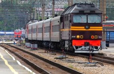 Пассажиры поездов дальнего следования могут заказать многоразовое питание у проводника