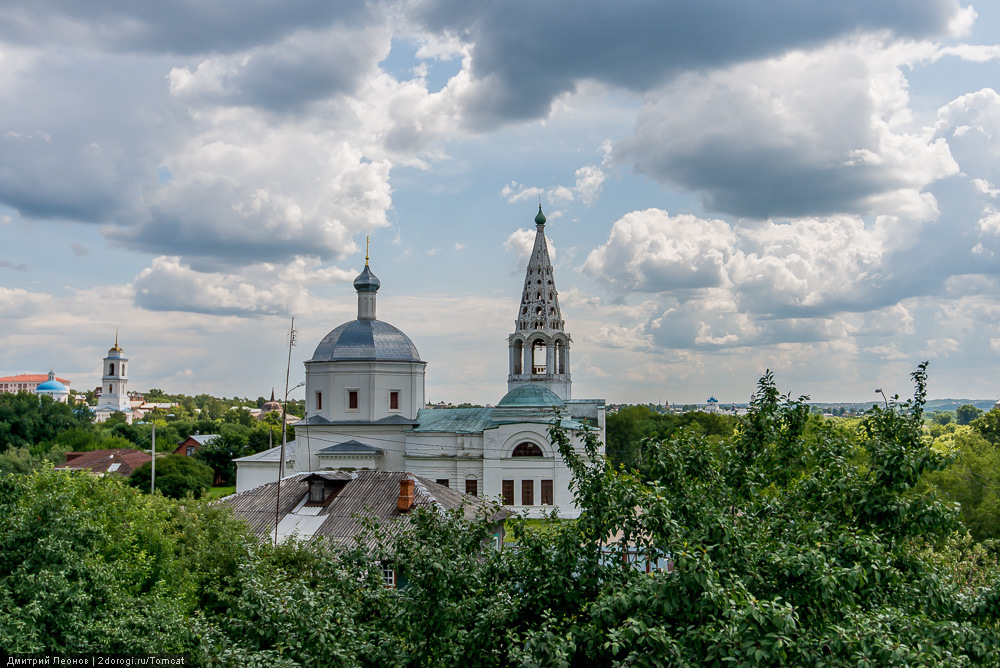 Серпухов кремль. Серпуховский Кремль Серпухов. Крепость Серпухов Кремль Серпухова. Серпуховский Кремль достопримечательности Серпухова. Серпуховский Кремль сейчас.