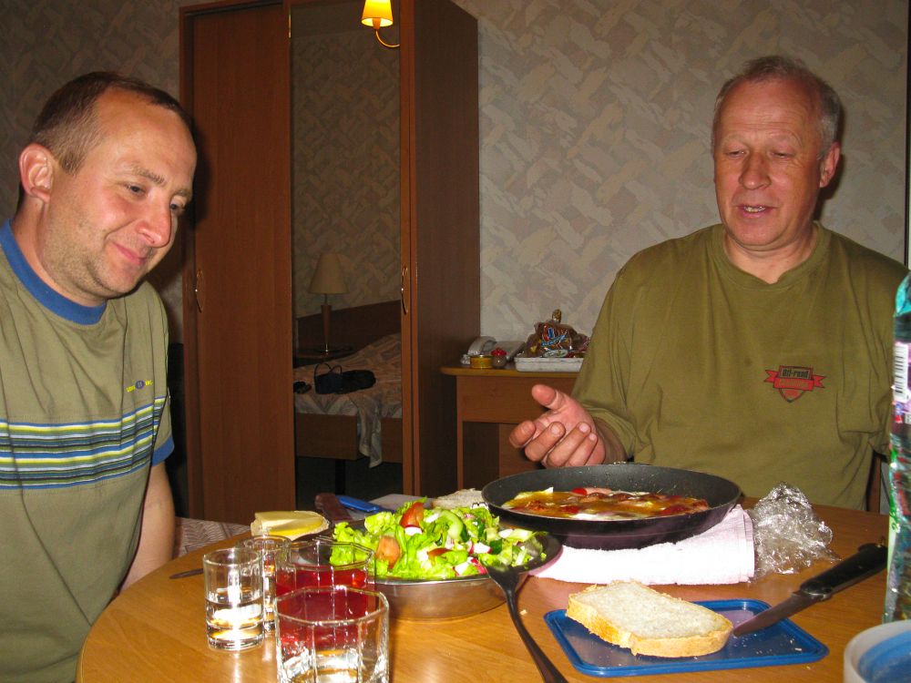 Гранитный линкор. Путешествие на полуостров Рыбачий. Июнь 2011 года. Часть 4