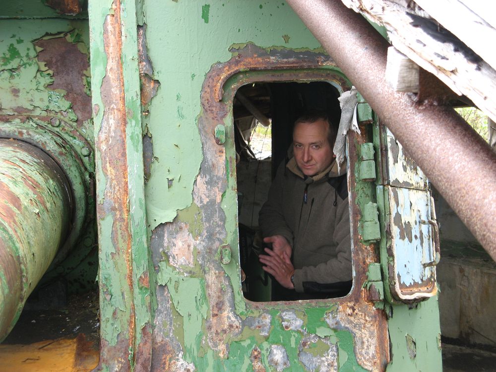 Гранитный линкор. Путешествие на полуостров Рыбачий. Июнь 2011 года. Фотографии Виктора Новикова