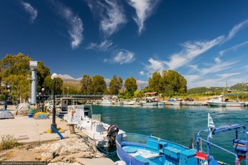 Деревня Георгиуполис и озеро Курнас