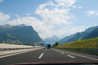 Euro Megatrip, Лихтенштейн, Швейцария